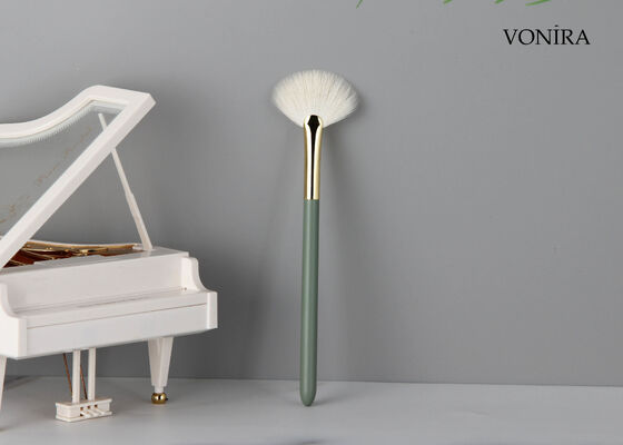 Vonira Bán buôn tùy chỉnh Bàn chải đánh dấu quạt lông dê trắng tự nhiên với dịch vụ nhãn riêng